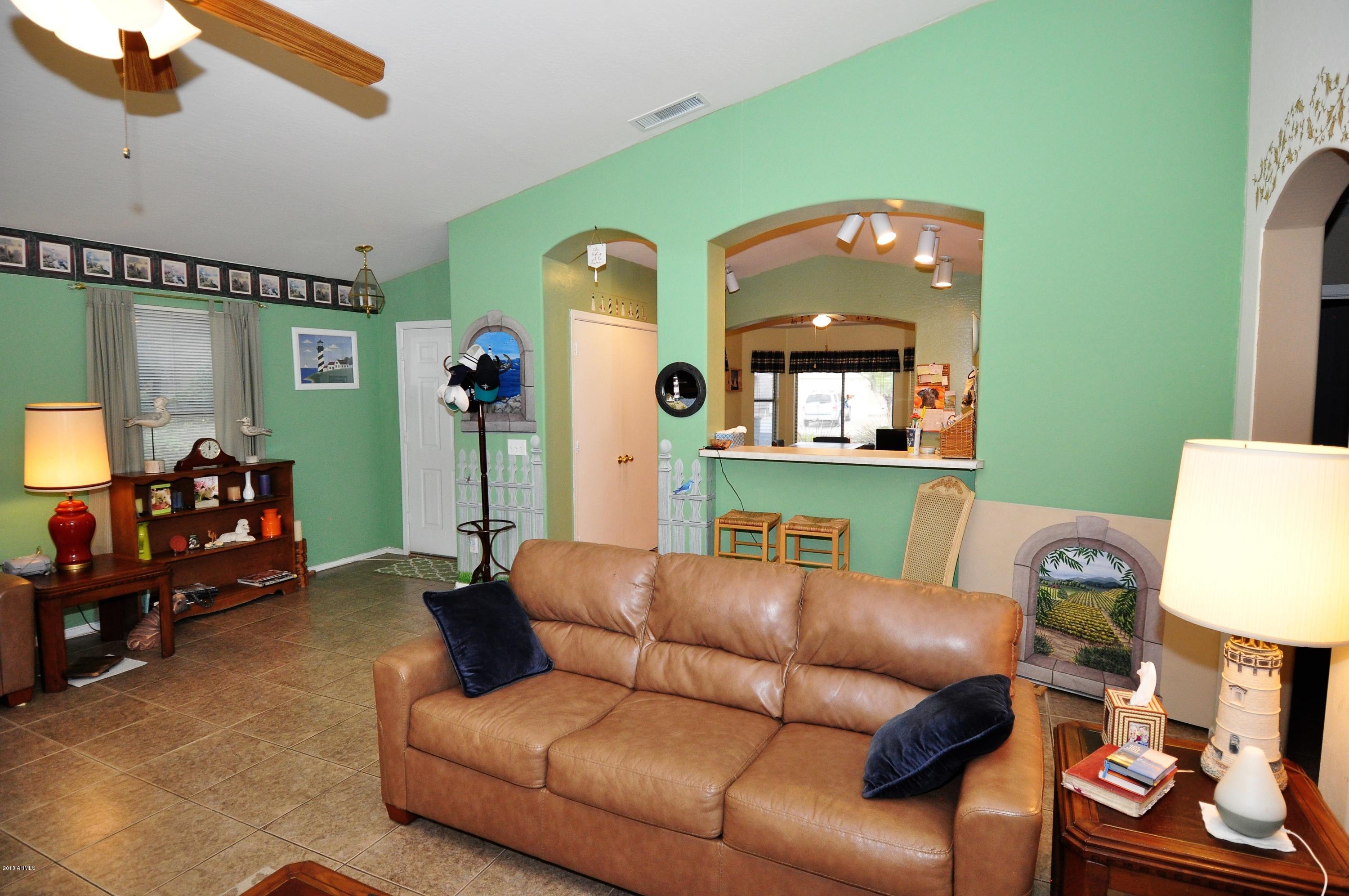 12921 West Bloomfield Road El Mirage, AZ 85335 - Photo 6 of 21 DSC_0044