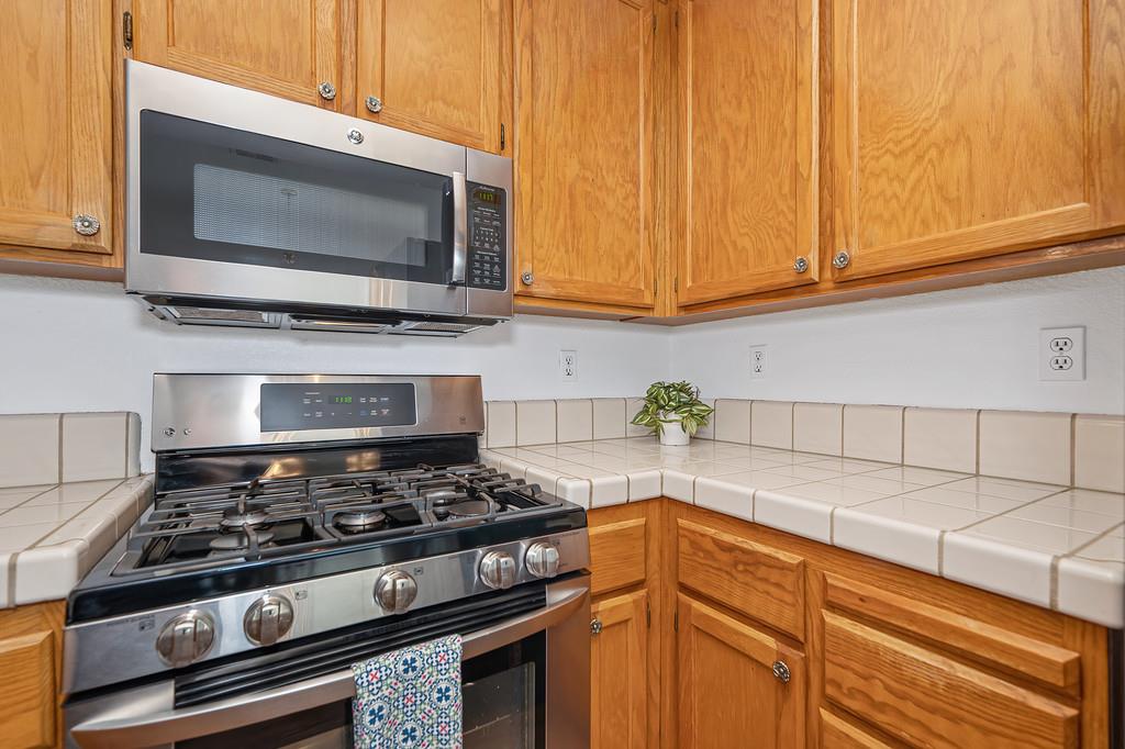520 Harling Court Rio Linda, CA 95673 - Photo 15 of 32