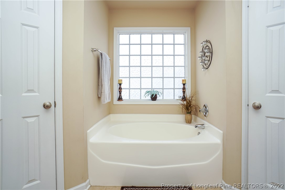 2041 Yellowbrick Road Fayetteville, NC 28314 - Photo 18 of 36 Gallery Image 18