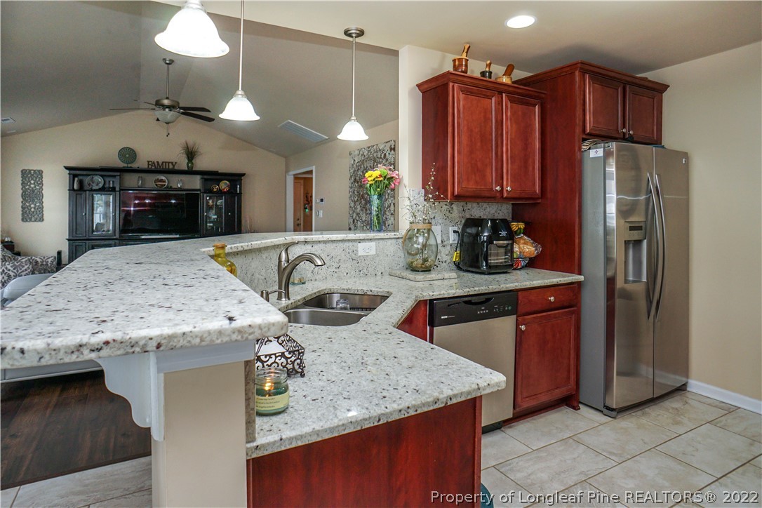 2041 Yellowbrick Road Fayetteville, NC 28314 - Photo 10 of 36 Gallery Image 10