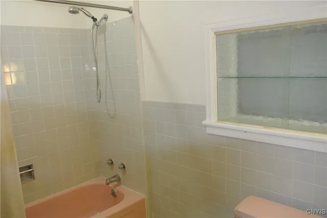 $300,000 | 507 Scott Avenue, Syracuse, NY 13224