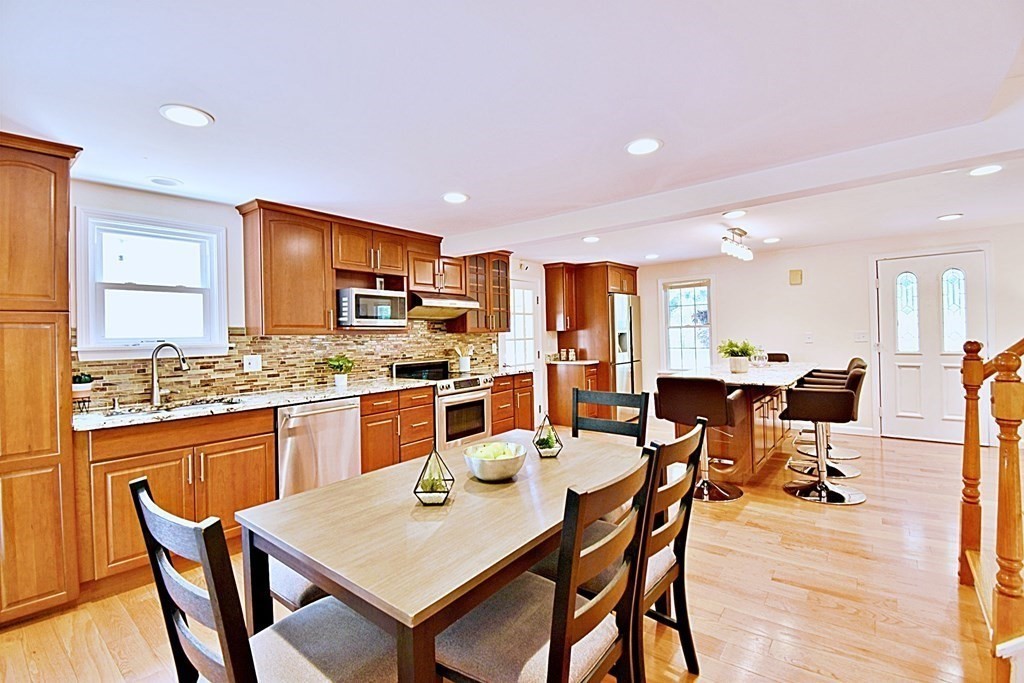 40 Gilmore Road Southborough, MA 01772 - Photo 11 of 36 Gallery Image 11