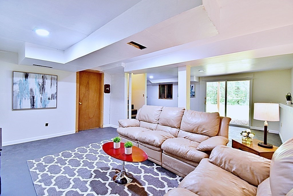40 Gilmore Road Southborough, MA 01772 - Photo 29 of 36 Gallery Image 29