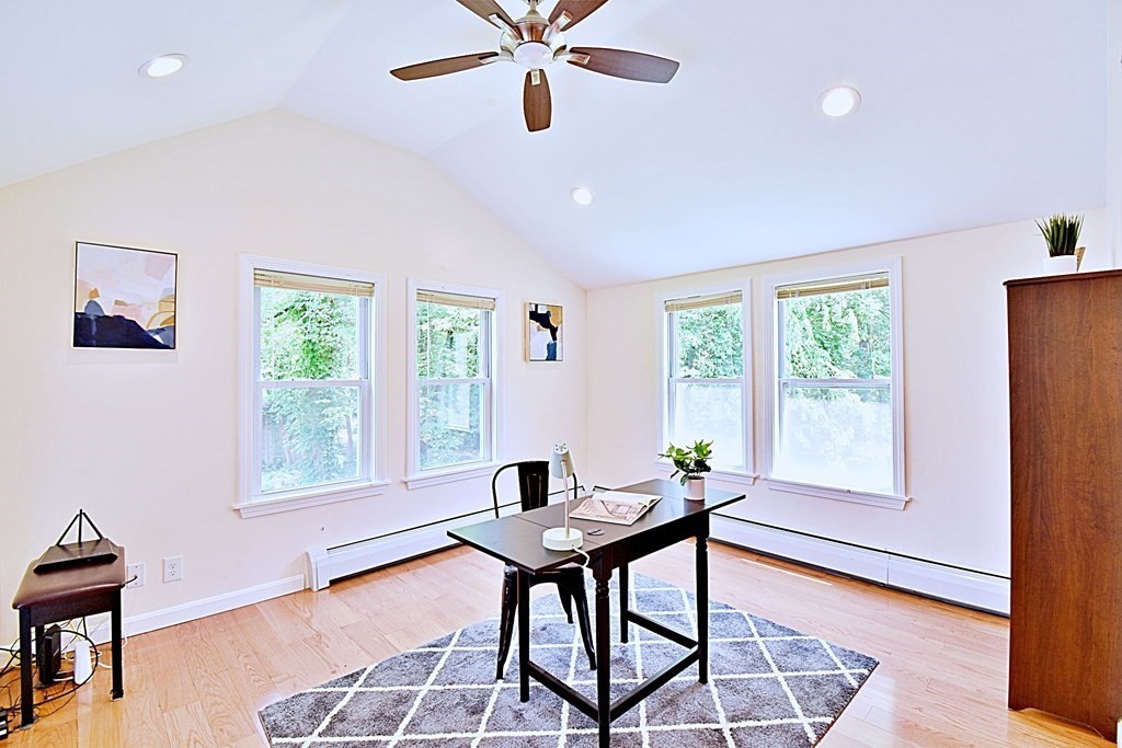 40 Gilmore Road Southborough, MA 01772 - Photo 8 of 36 Gallery Image 8