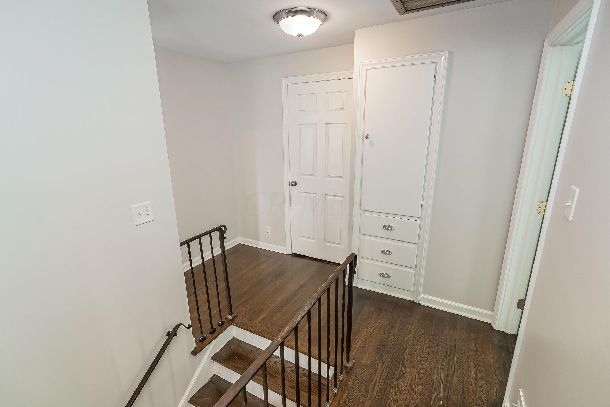 995 Vernon Road Bexley, OH 43209 - Photo 23 of 50 995 Vernon Rd-30