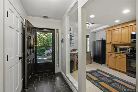 $675,000 | 217 Martling Avenue, Tarrytown, NY 10591