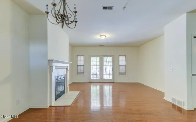 $2,200 | 42 Renaissance Lane, Unit 55, Wilton, NY 12831