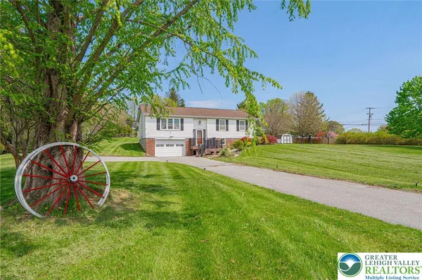 $404,800 | 9454 Jacktown Road, Bangor, PA 18013