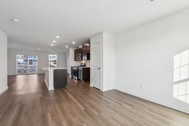 $299,990 | 877 Briar Gln Court, Hampshire, IL 60140