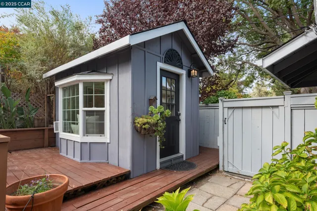 $1,299,000 | 2335 Mallard Drive, Walnut Creek, CA 94597