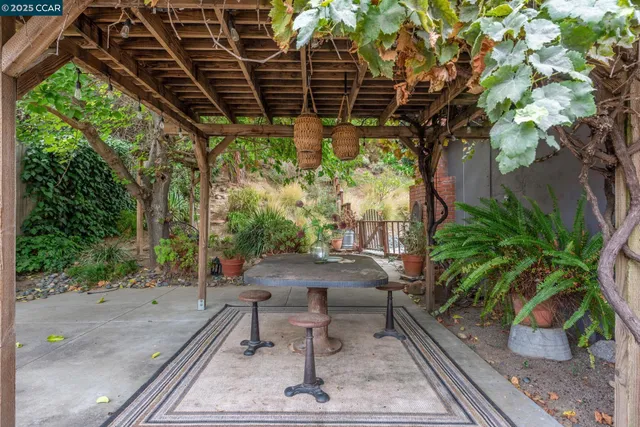 $1,299,000 | 2335 Mallard Drive, Walnut Creek, CA 94597