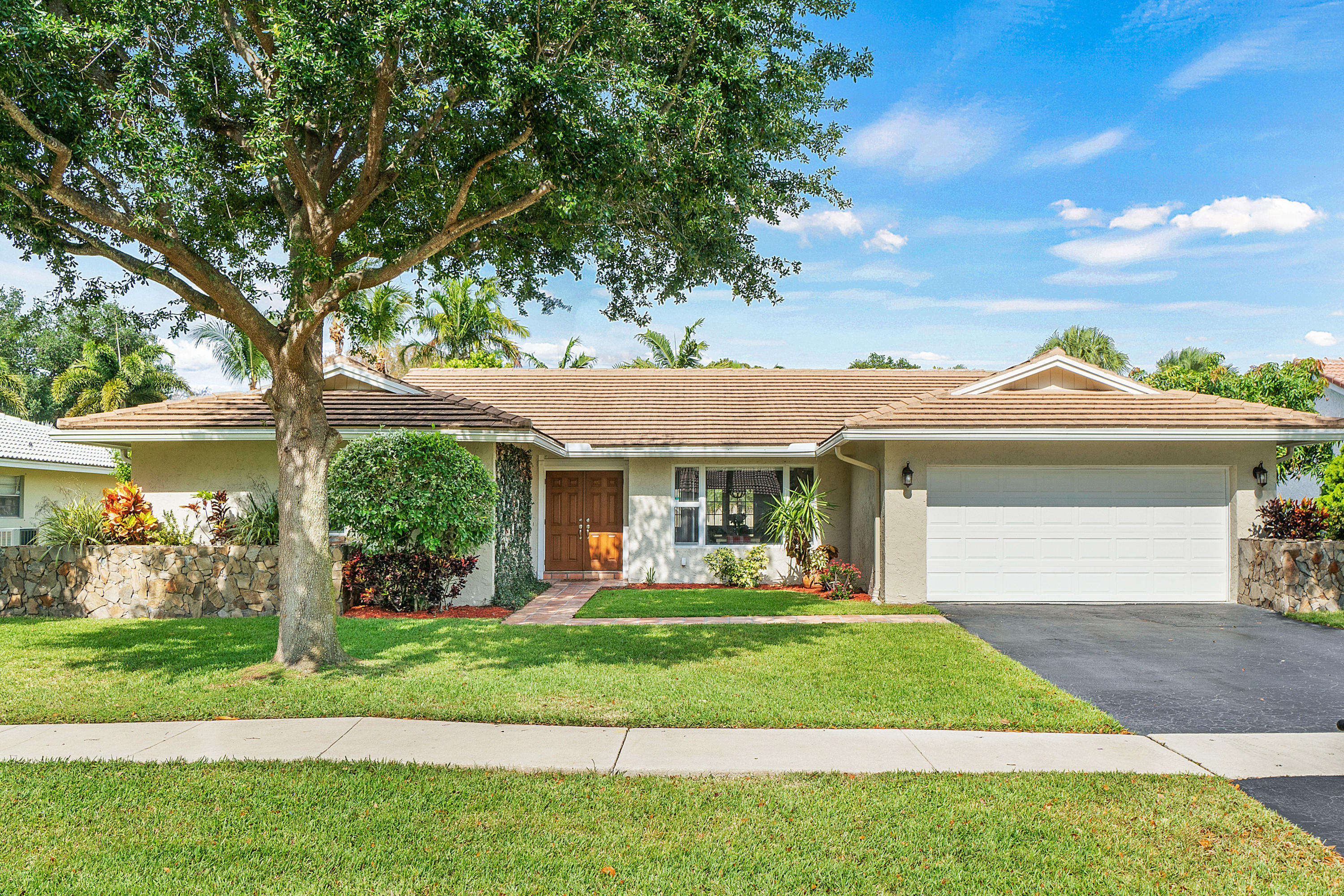 20863 Sonrisa Way Boca Raton, FL 33433 - Photo 1 of 25 untitled-1