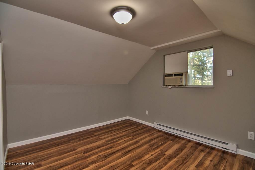 364 Merry Hill Road Bartonsville, PA 18321 - Photo 19 of 55 Bedroom