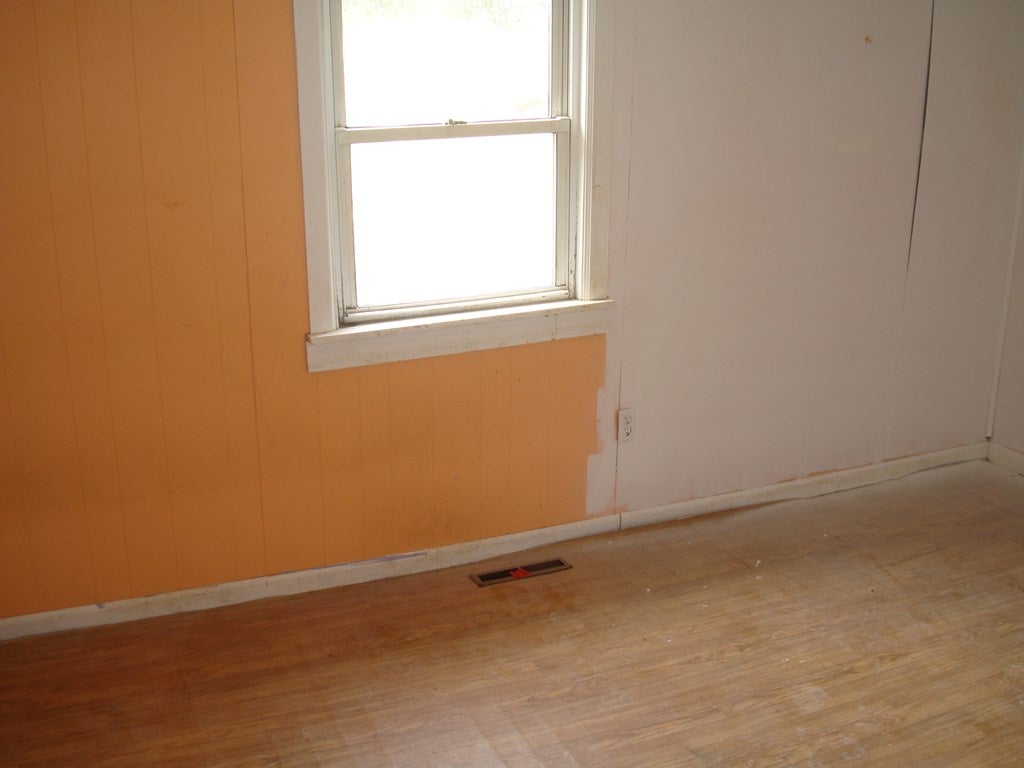 1152 Mountain Hall Road Crewe, VA 23930 - Photo 5 of 8 Gallery Image 5