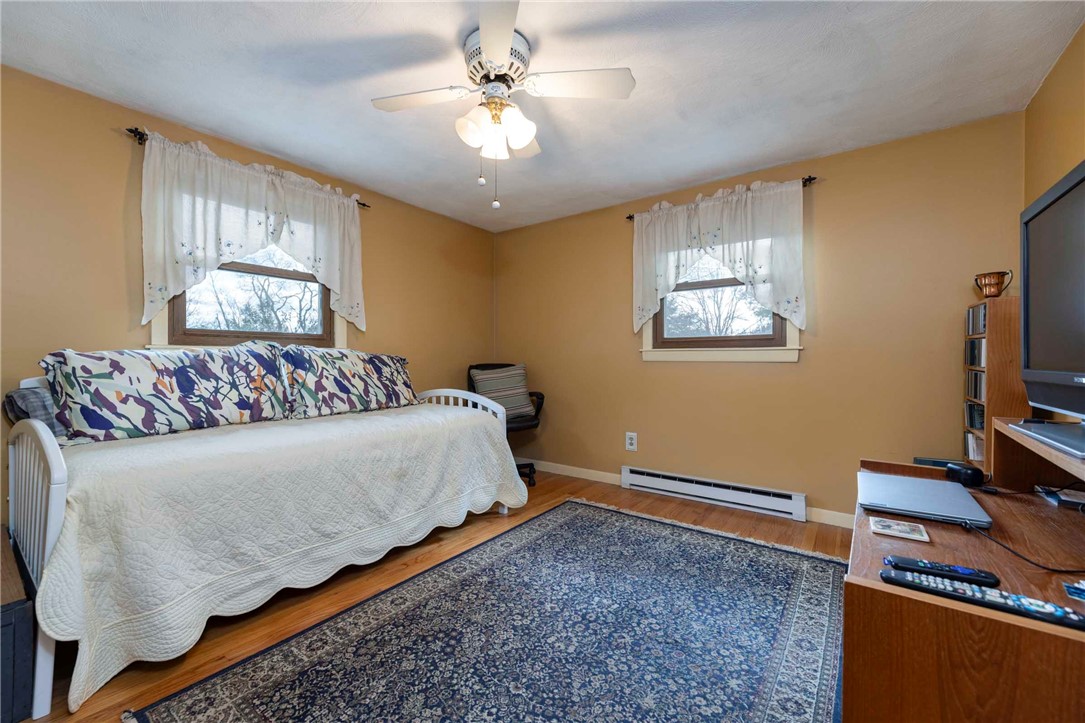 489 Maple Valley Road Coventry, RI 02816 - Photo 14 of 45