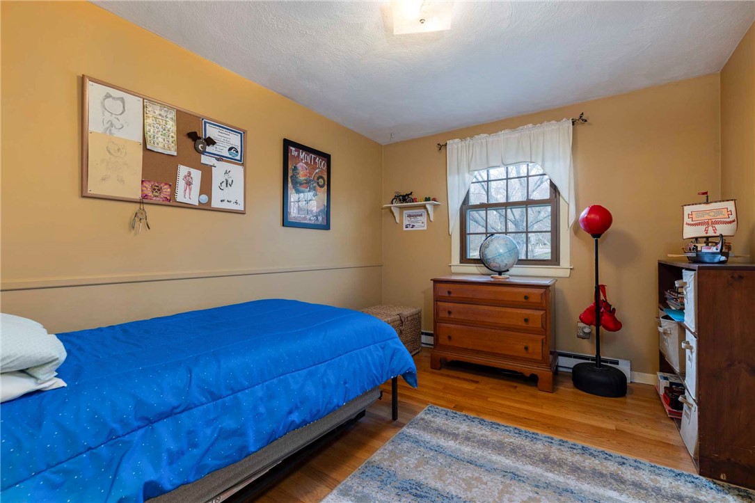 489 Maple Valley Road Coventry, RI 02816 - Photo 15 of 45