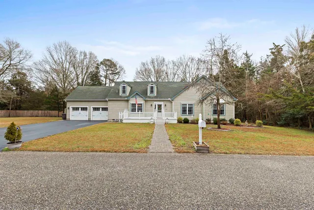 a front view of house with swimming pool