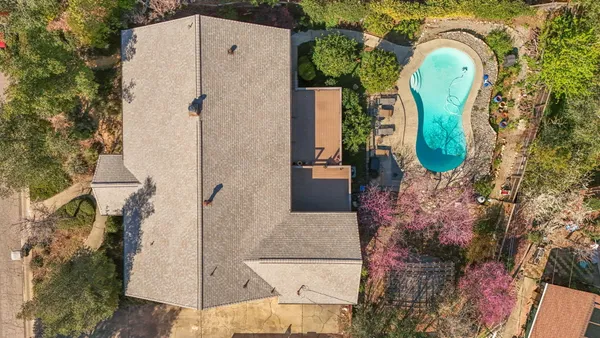 $599,000 | 3410 Scenic Drive, Redding, CA 96001