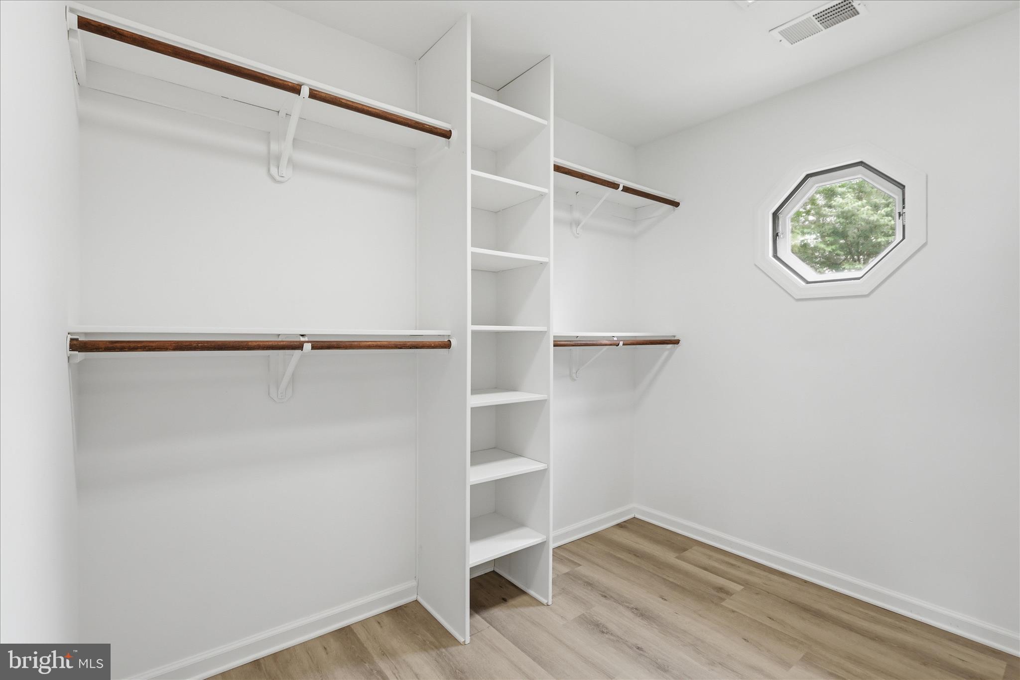 12821 Pinecrest Road Herndon, VA 20171 - Photo 22 of 42