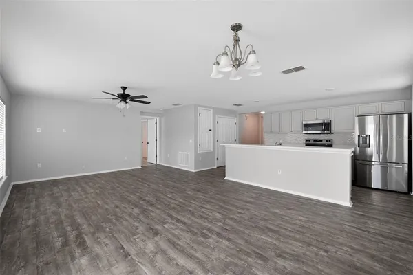 $274,900 | 3251 Ogden Drive, Mulberry, FL 33860
