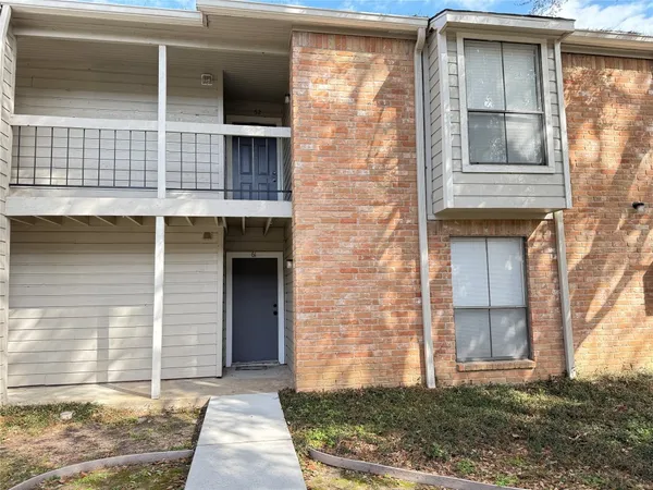 $110,000 | 17401 Red Oak Drive, Unit 61, Houston, TX 77090