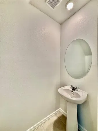 $2,050 | 10409 Golden Sands Avenue, Riverview, FL 33578