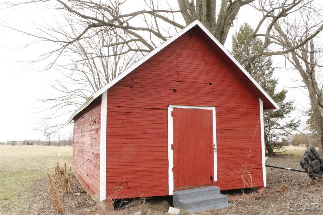 9060 East Monroe Road Britton, MI 49229 - Photo 18 of 22 Barn