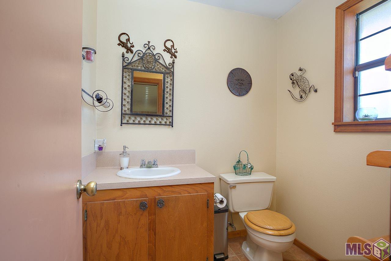 41397 Jeanette Road Prairieville, LA 70769 - Photo 22 of 34 Gallery Image 22