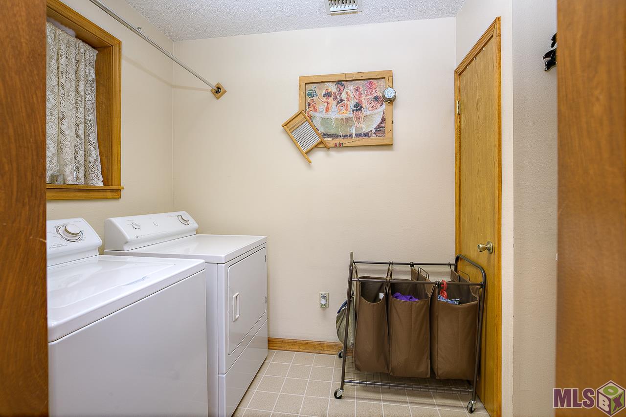 41397 Jeanette Road Prairieville, LA 70769 - Photo 23 of 34 Gallery Image 23