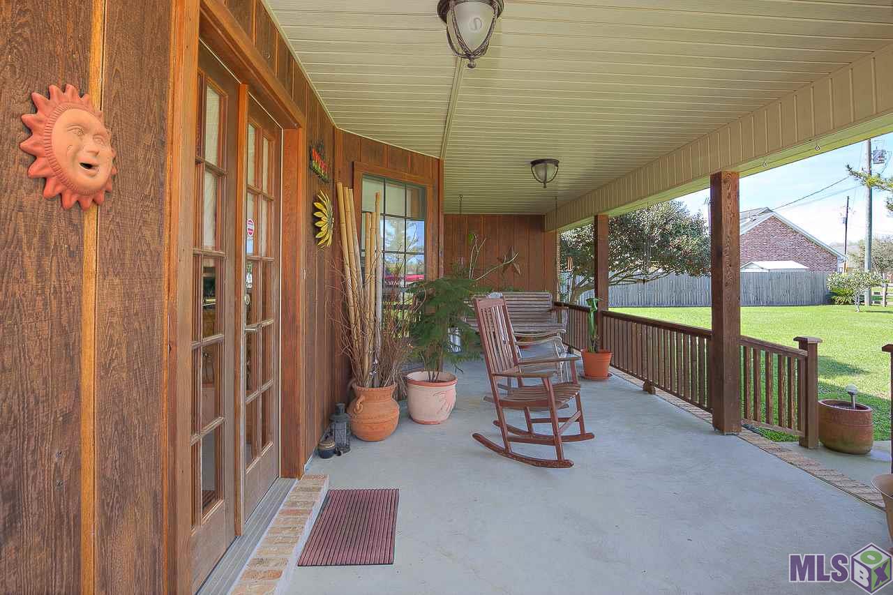 41397 Jeanette Road Prairieville, LA 70769 - Photo 3 of 34 Gallery Image 3