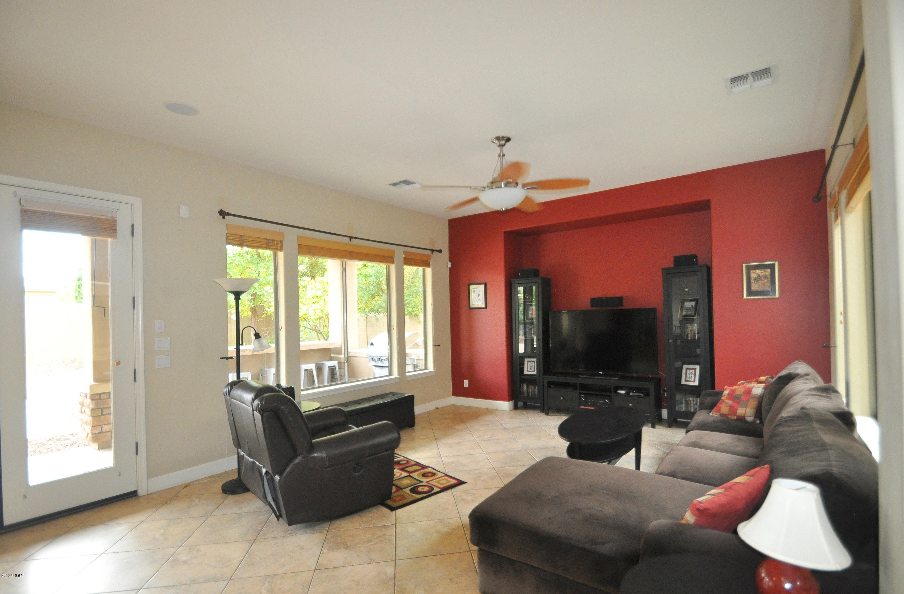 4607 West Summerside Road Laveen, AZ 85339 - Photo 12 of 51 Family Room