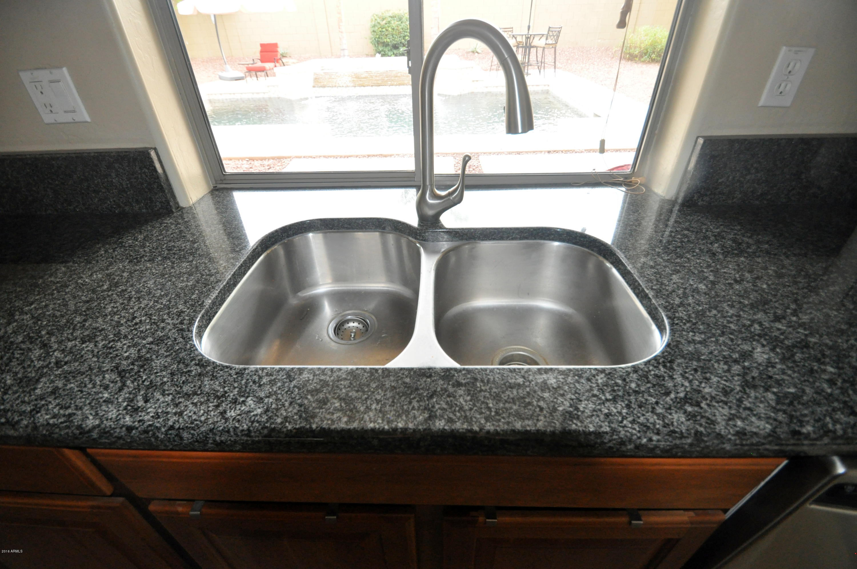 4607 West Summerside Road Laveen, AZ 85339 - Photo 15 of 51 Kitchen Stainless