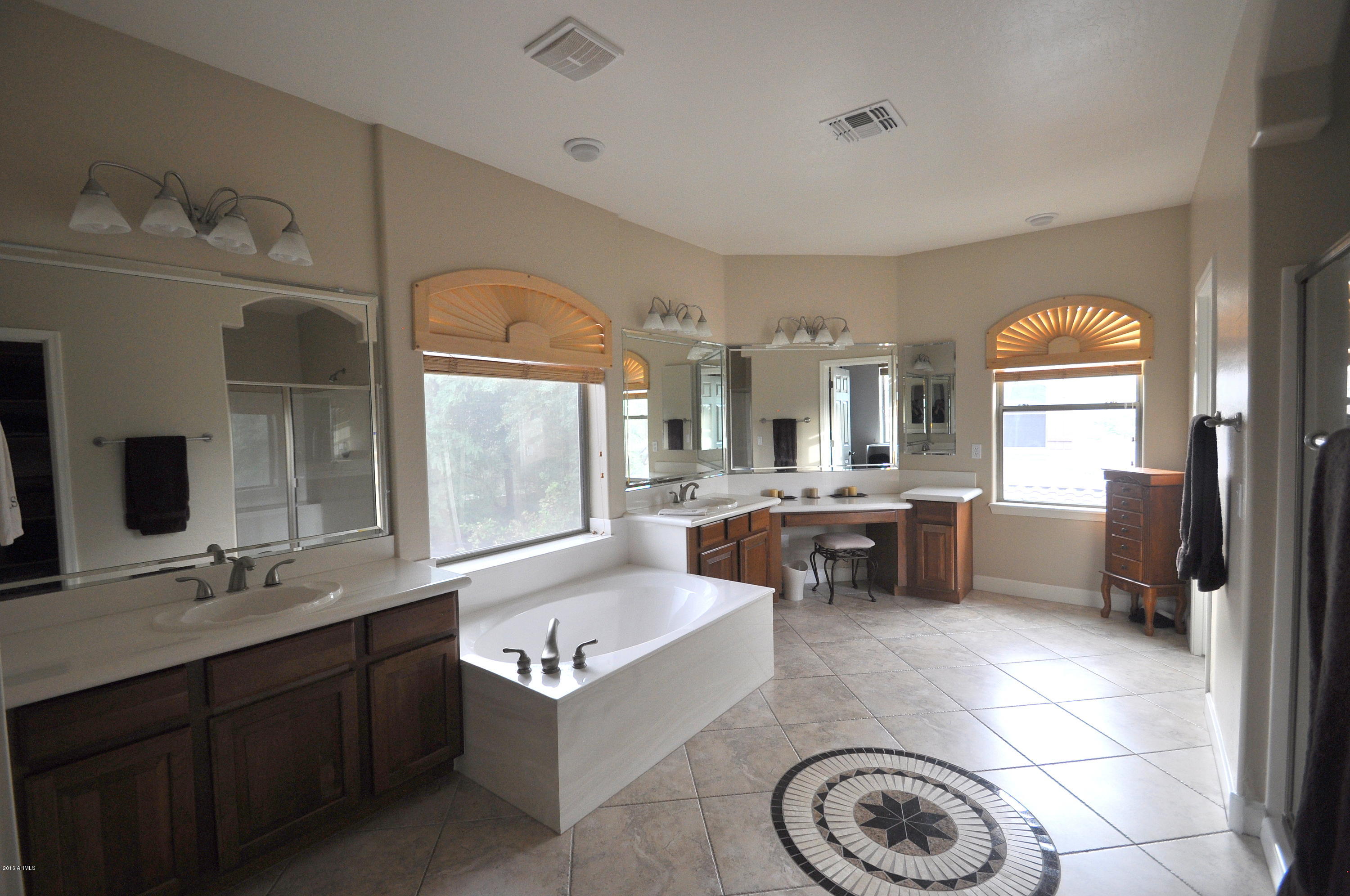 4607 West Summerside Road Laveen, AZ 85339 - Photo 29 of 51 Master Bath
