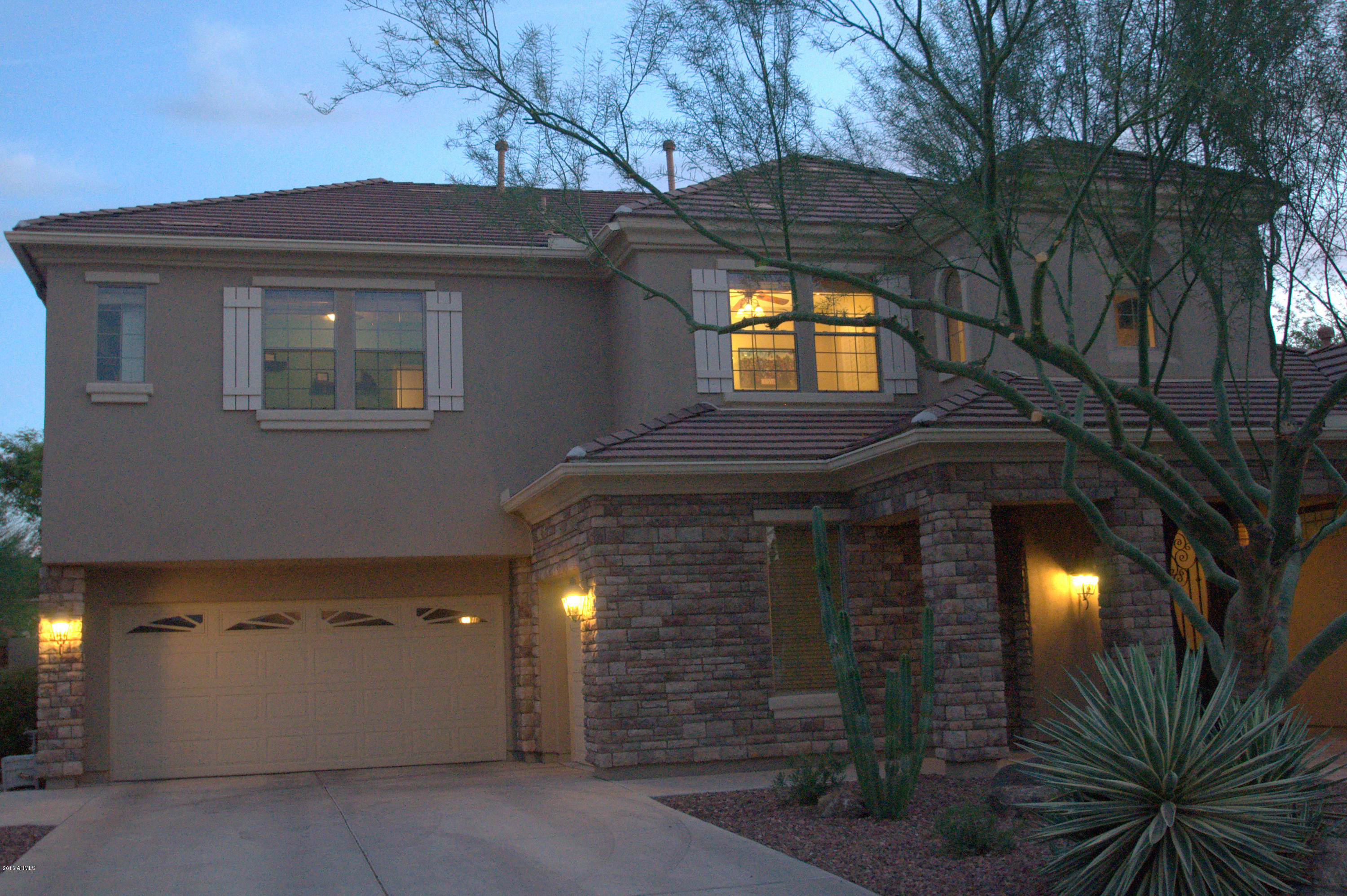 4607 West Summerside Road Laveen, AZ 85339 - Photo 8 of 51 Exterior Beauty