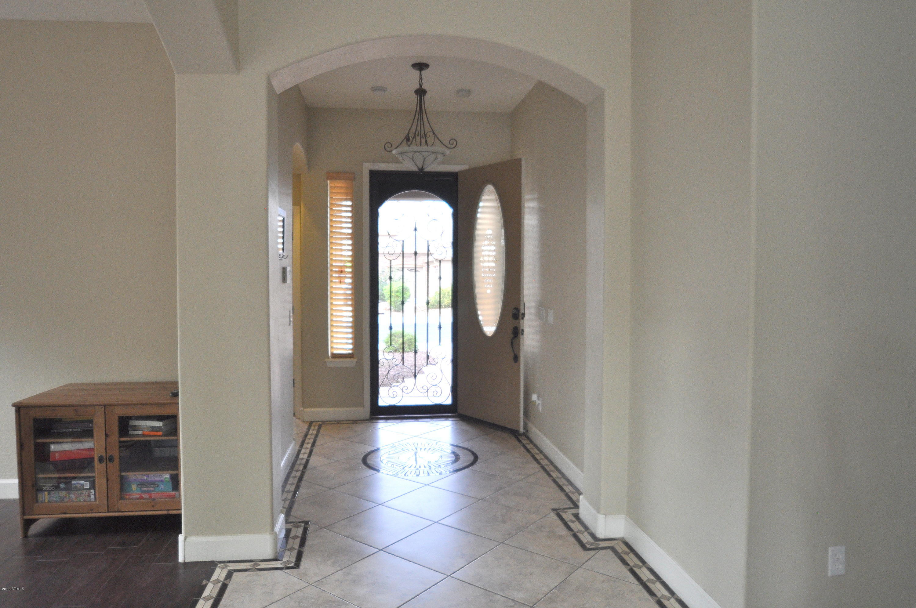 4607 West Summerside Road Laveen, AZ 85339 - Photo 10 of 51 Foyer