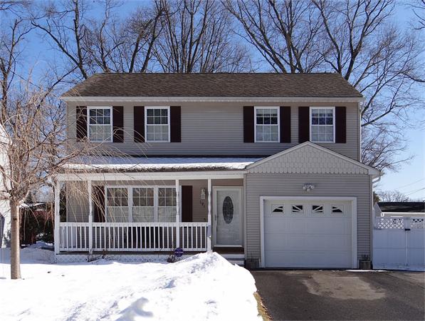191 Mazarin Street Springfield, MA 01151 - Photo 1 of 26
