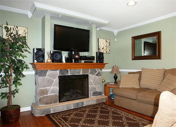 191 Mazarin Street Springfield, MA 01151 - Photo 5 of 26