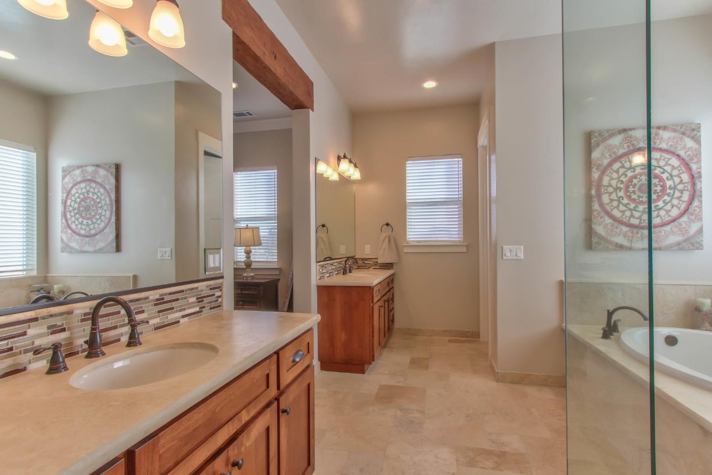 271 Magladry Road Hollister, CA 95023 - Photo 15 of 34 Gallery Image 15