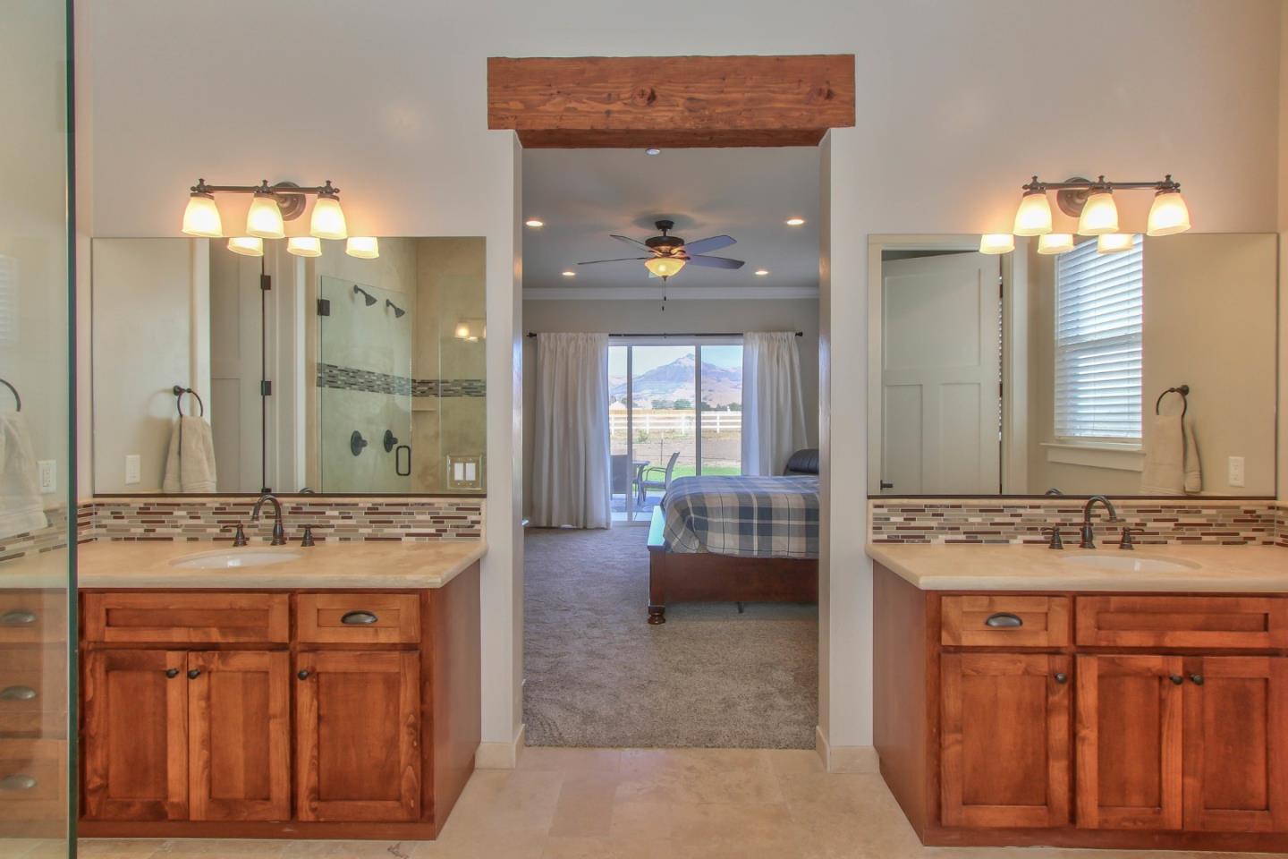 271 Magladry Road Hollister, CA 95023 - Photo 16 of 34 Gallery Image 16