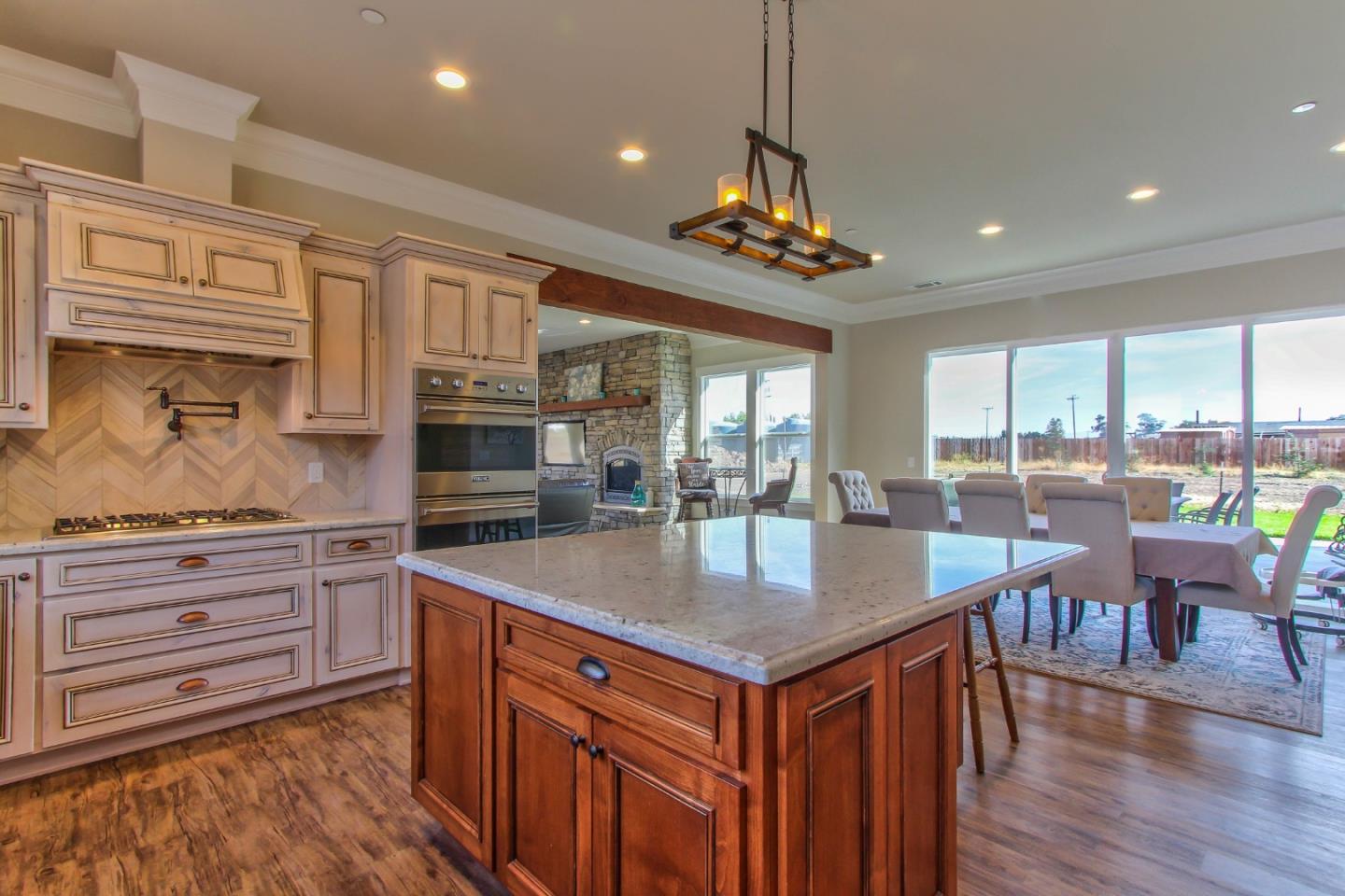 271 Magladry Road Hollister, CA 95023 - Photo 6 of 34 Gallery Image 6