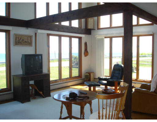 15 Seaside Road Scituate, MA 02066 - Photo 3 of 18 Gallery Image 3