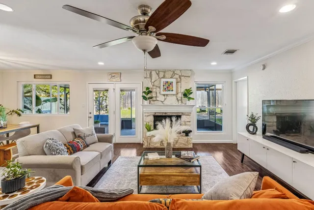 $600,000 | 5502 Porsche Lane, Austin, TX 78749