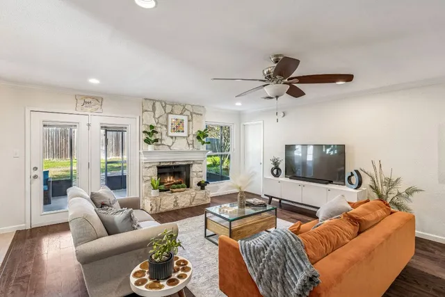 $600,000 | 5502 Porsche Lane, Austin, TX 78749