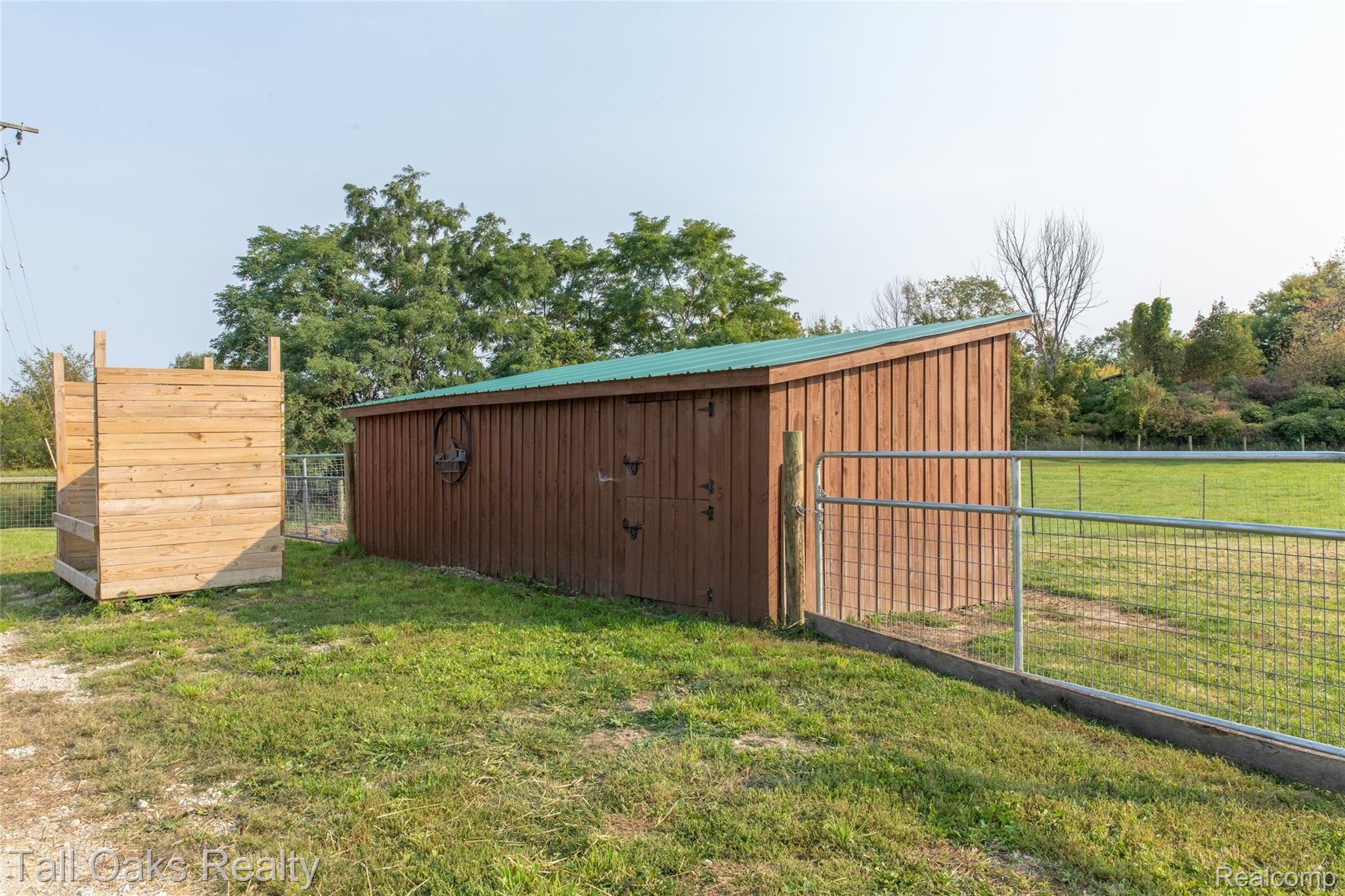 7012 Gale Road Grand Blanc, MI 48439 - Photo 52 of 82 780A3060.JPG