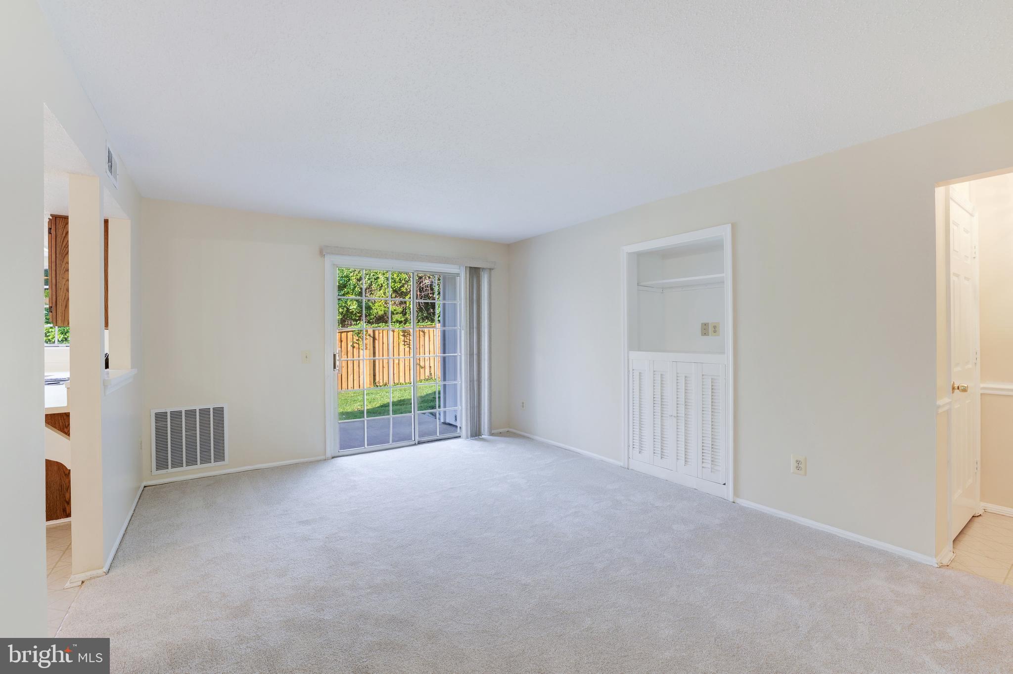 128 Fort Evans Road Southeast, Unit A Leesburg, VA 20175 - Photo 8 of 33 Gallery Image 8