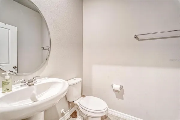 $2,450 | 1642 Boxleaf Lane, Bradenton, FL 34211