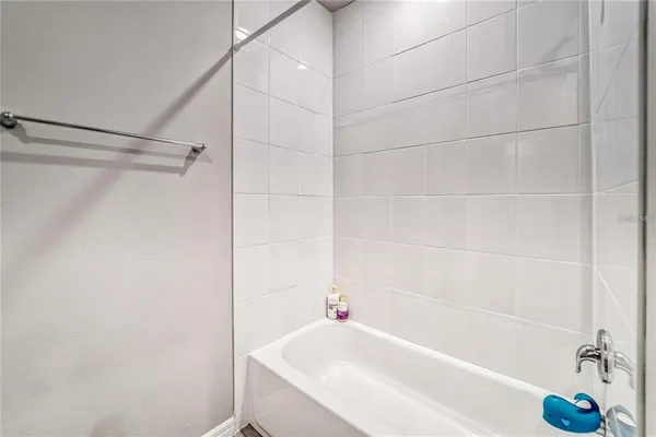 $2,450 | 1642 Boxleaf Lane, Bradenton, FL 34211