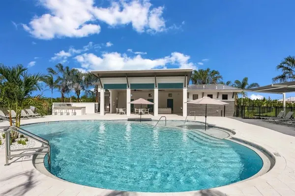 $2,450 | 1642 Boxleaf Lane, Bradenton, FL 34211