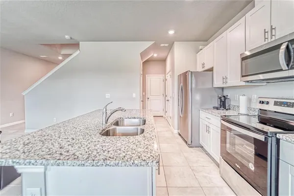 $2,450 | 1642 Boxleaf Lane, Bradenton, FL 34211