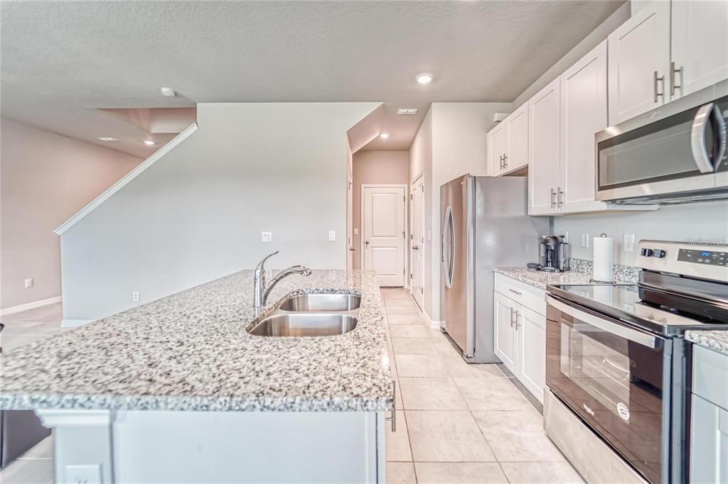 1642 Boxleaf Lane Bradenton, FL 34211 - Photo 8 of 44